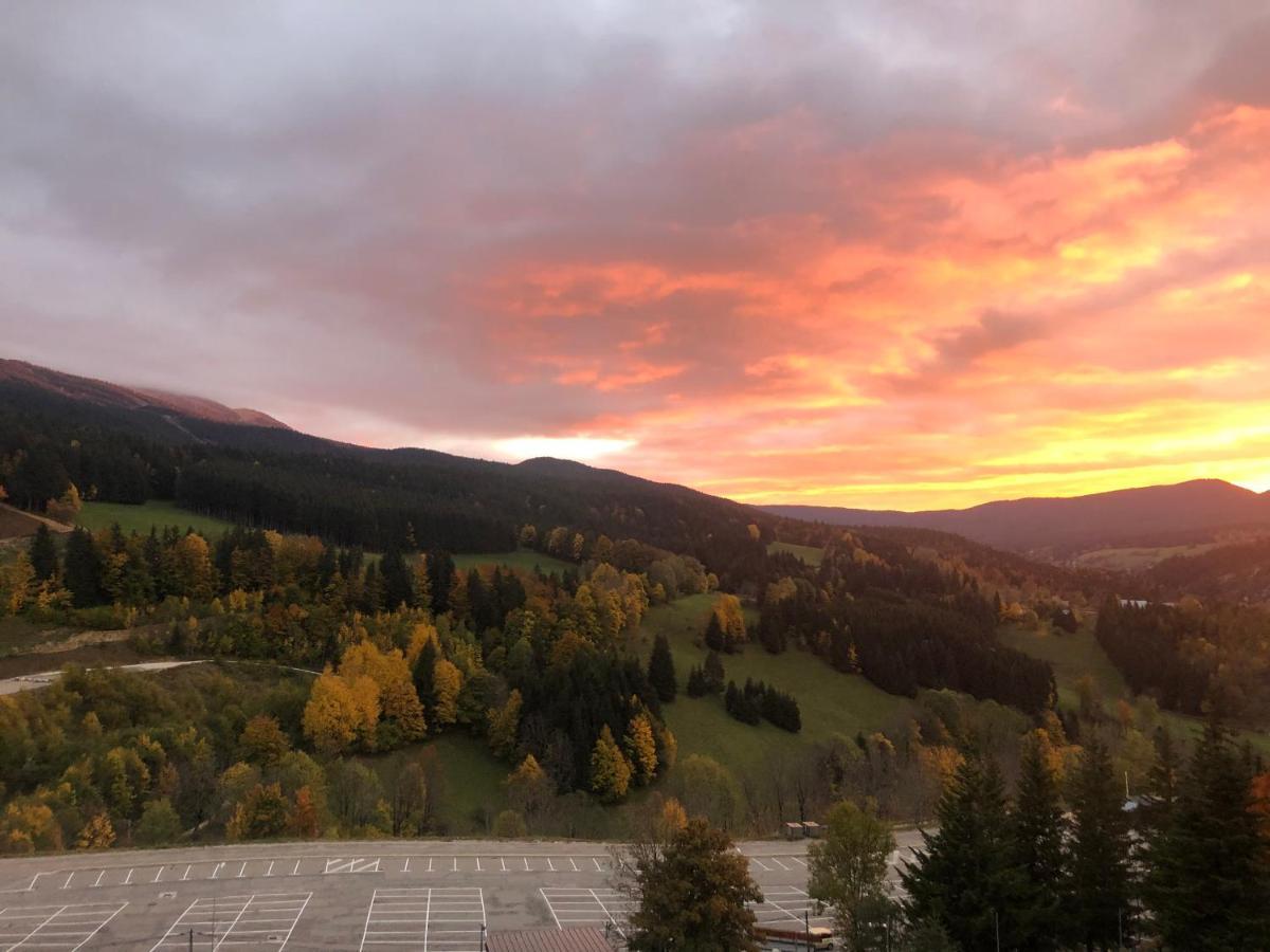 Cretes Du Vercors Vue Magnifique Villard-de-Lans Bagian luar foto