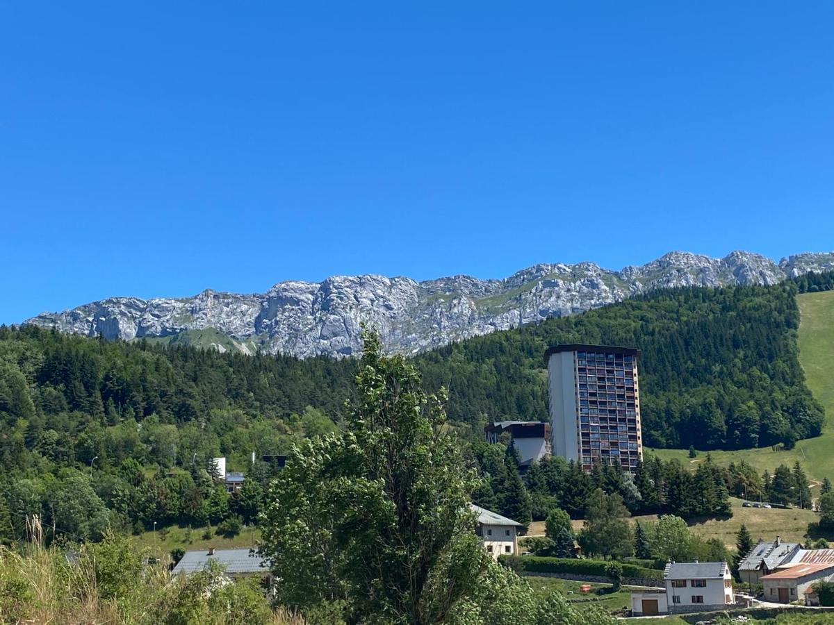 Cretes Du Vercors Vue Magnifique Villard-de-Lans Bagian luar foto